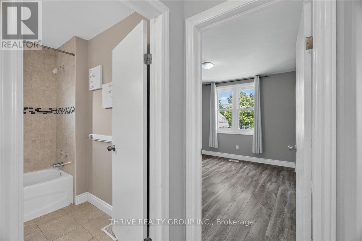 37 EMERY STREET W - 17