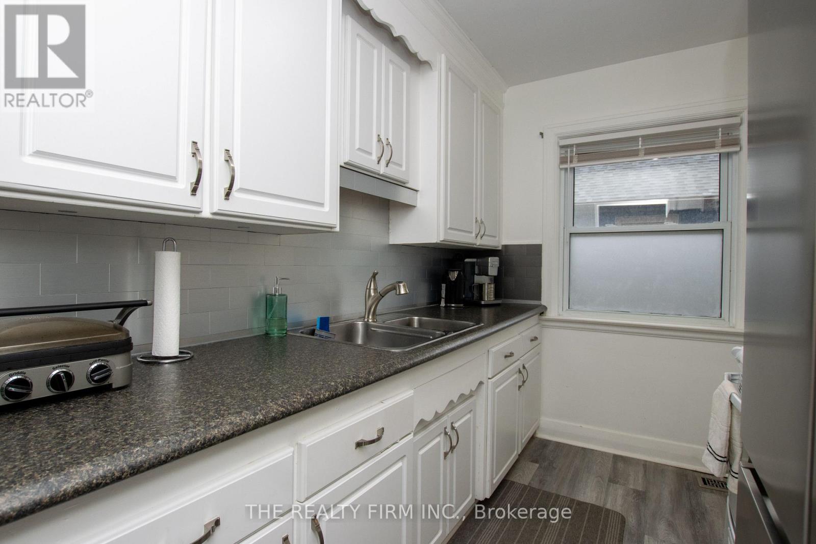1319 WILTON AVENUE - 14