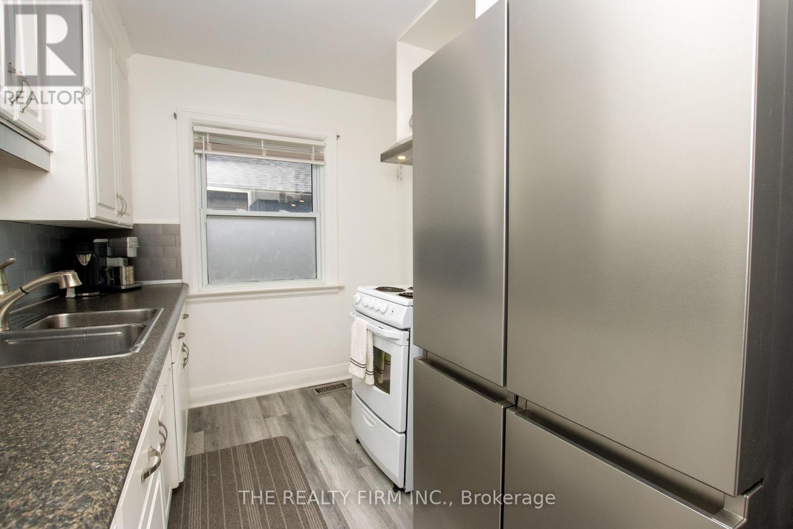 1319 WILTON AVENUE - 15