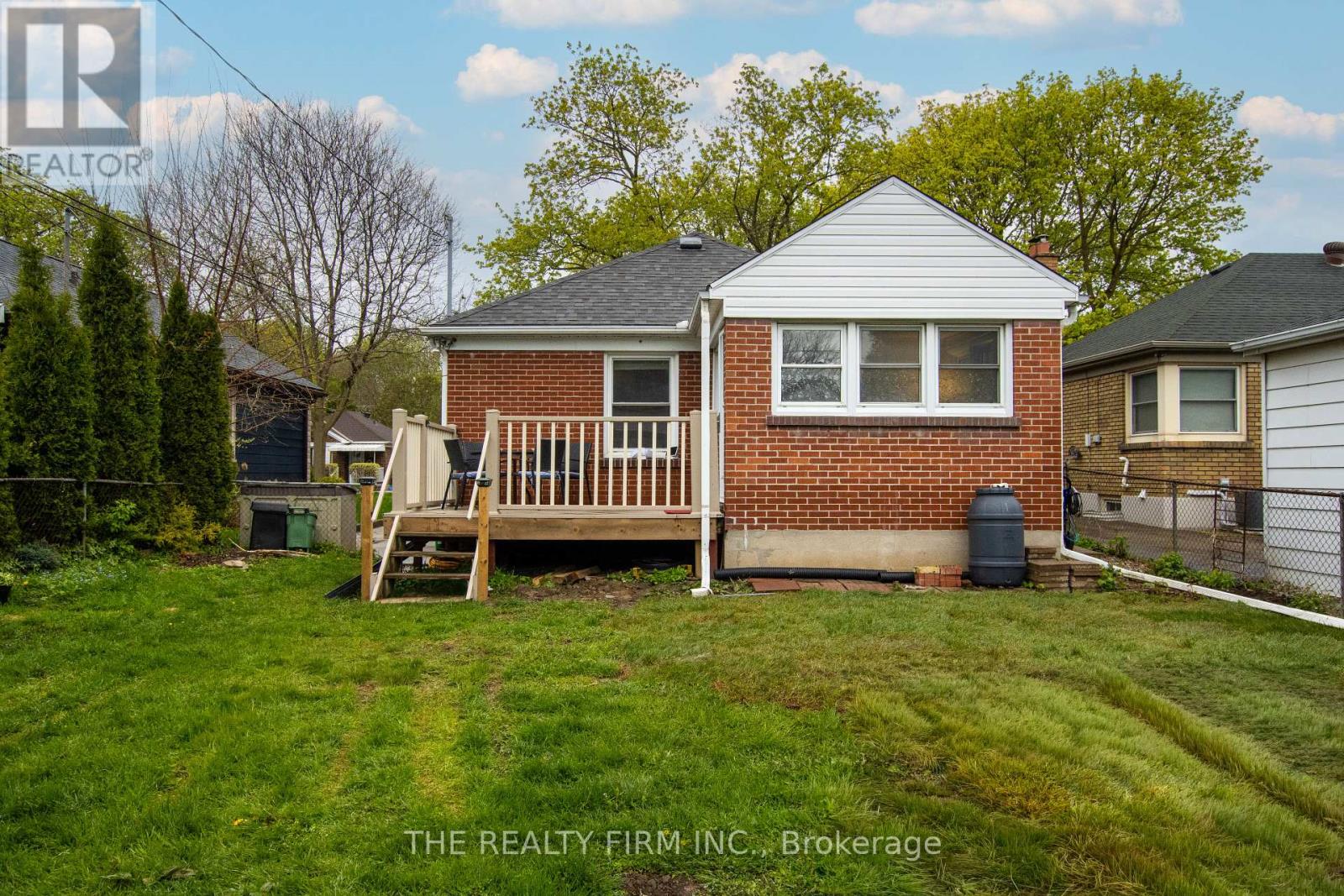 1319 WILTON AVENUE - 39