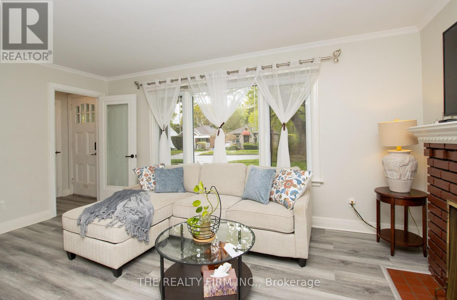 1319 WILTON AVENUE - 6
