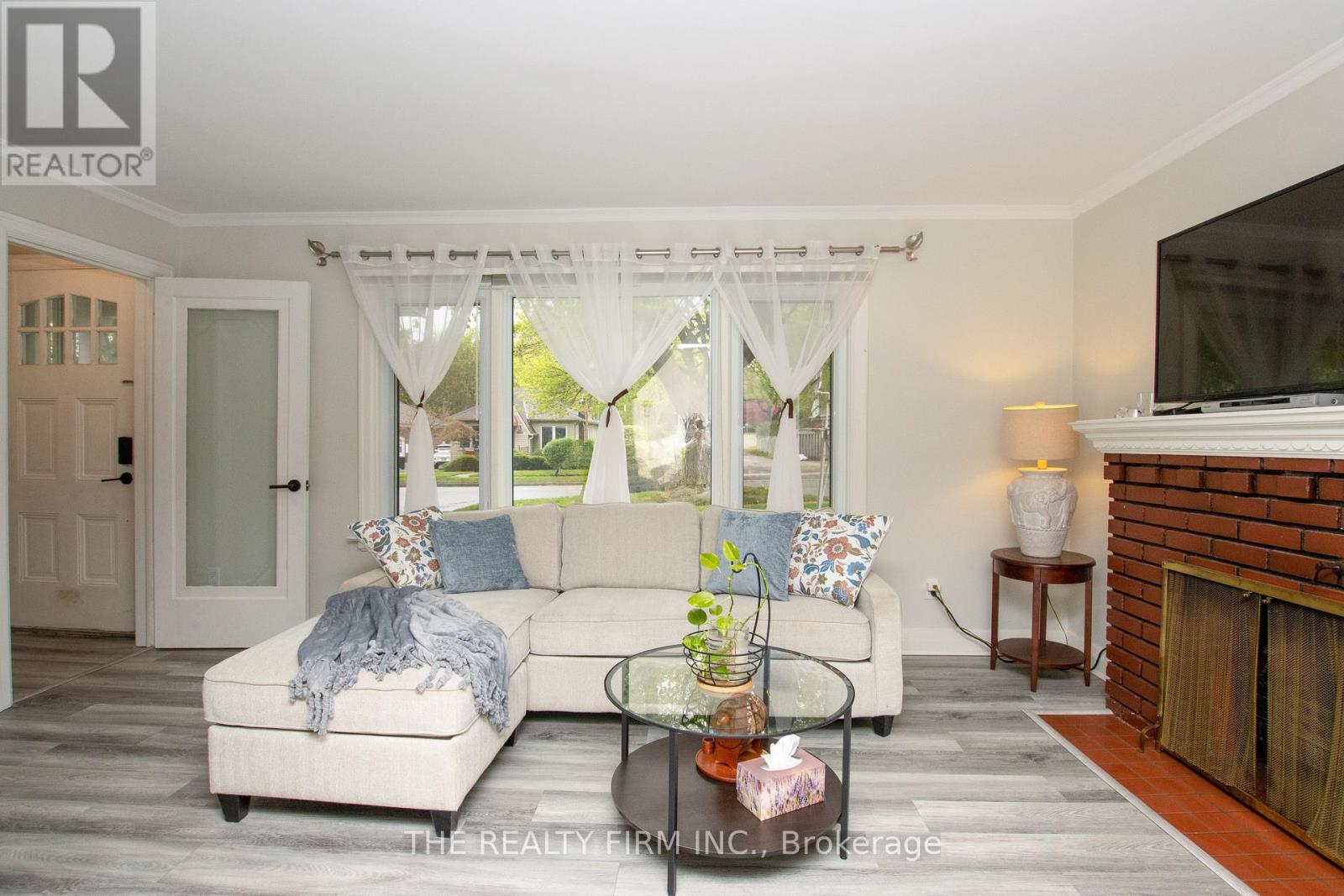 1319 WILTON AVENUE - 8