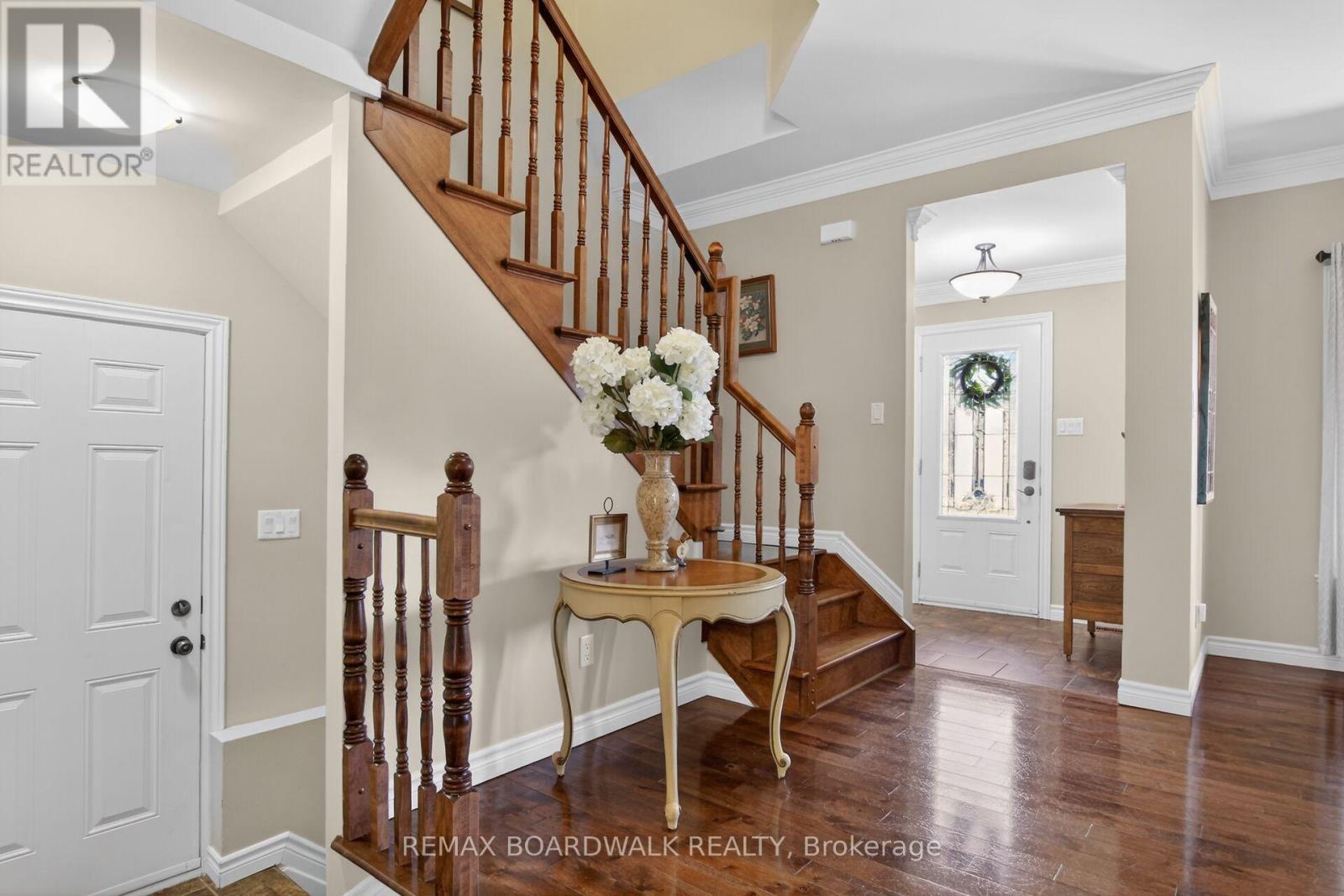 375 QUARTZ AVENUE - 4