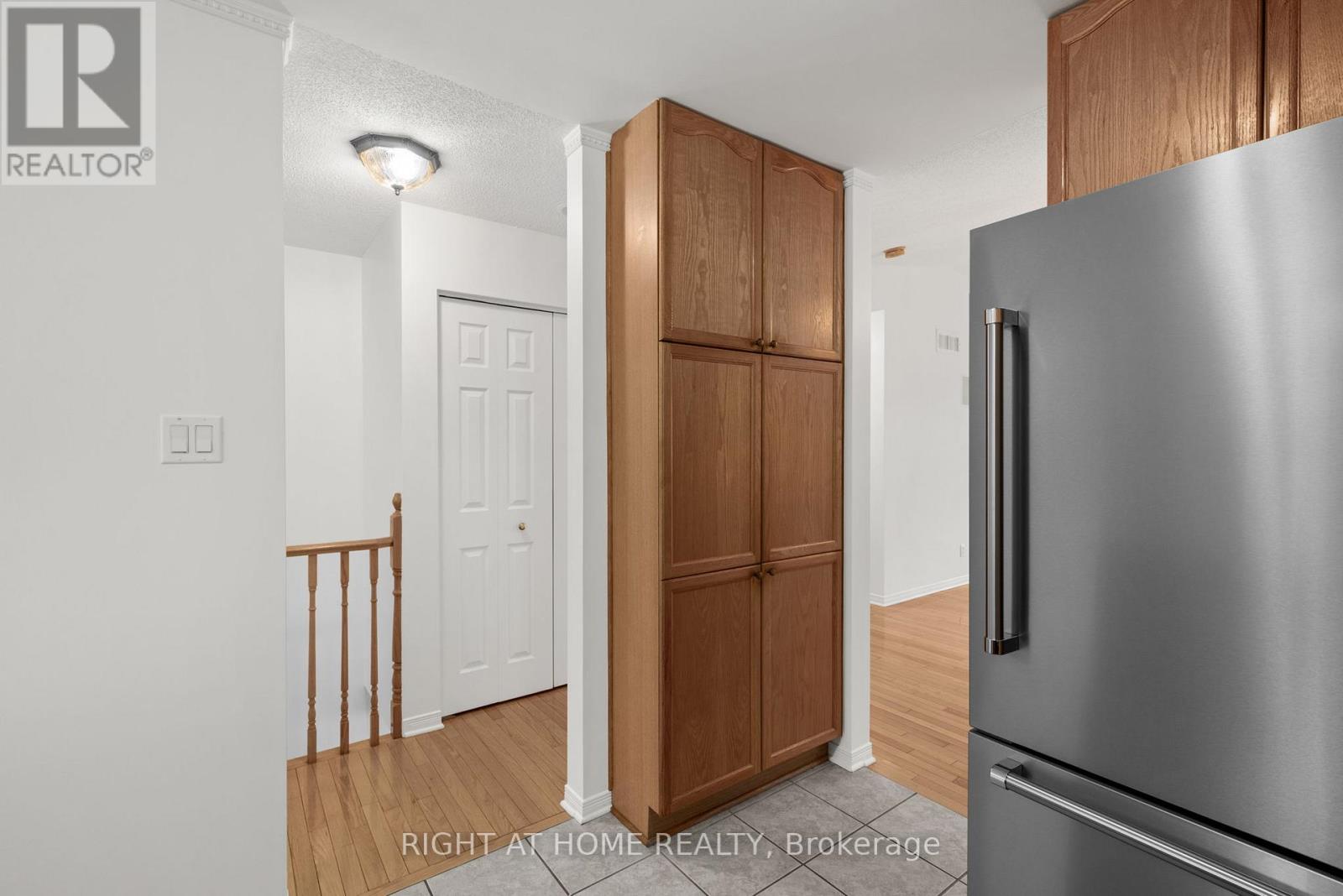 120 GRANDPARK CIRCLE - 11
