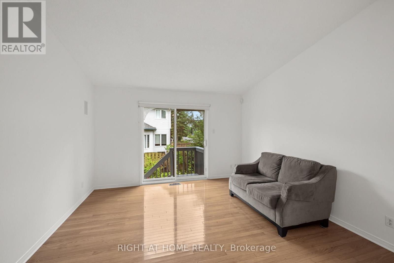 120 GRANDPARK CIRCLE - 16