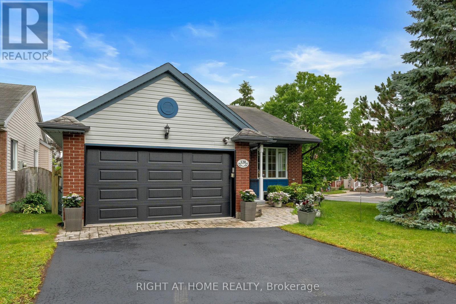 120 GRANDPARK CIRCLE - 2