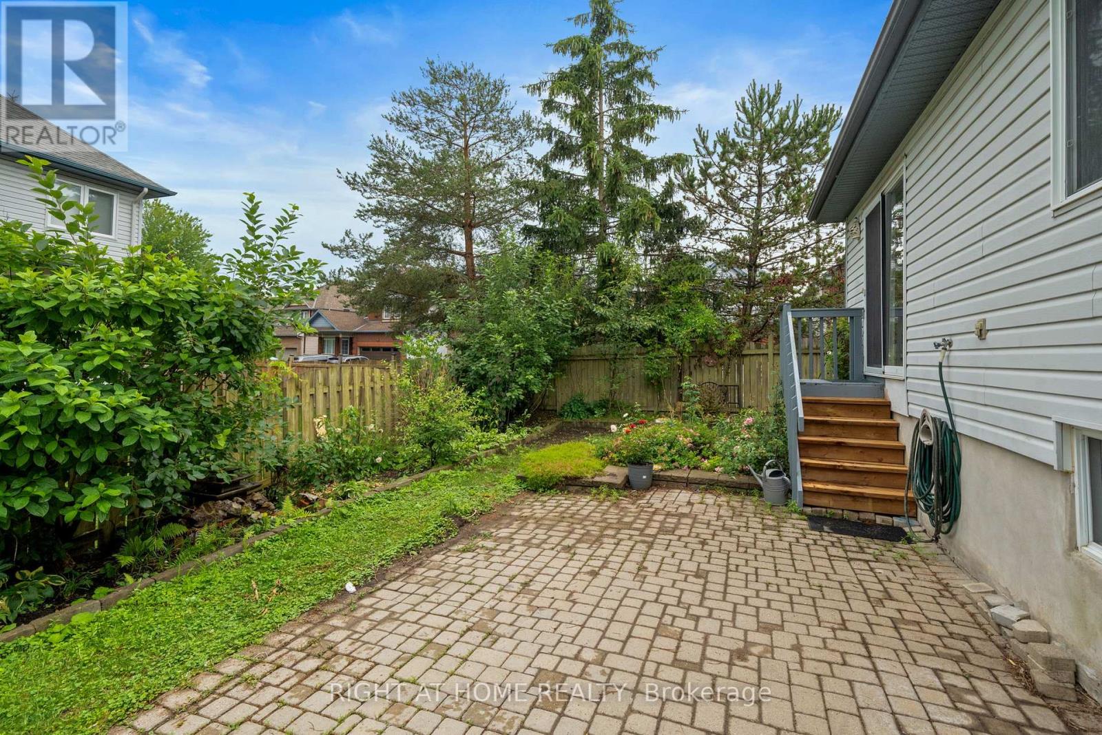 120 GRANDPARK CIRCLE - 31