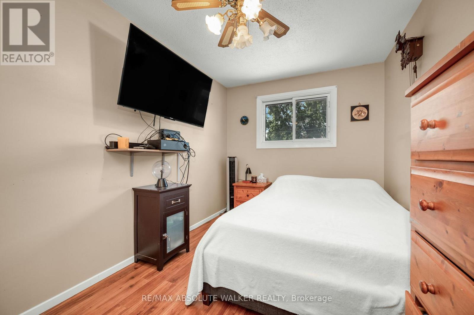 337 ROXDALE AVENUE - 23