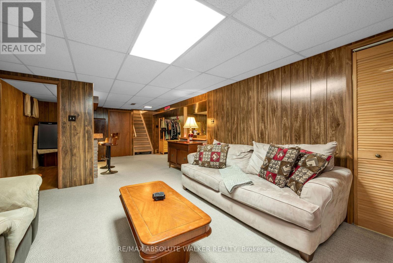 337 ROXDALE AVENUE - 39