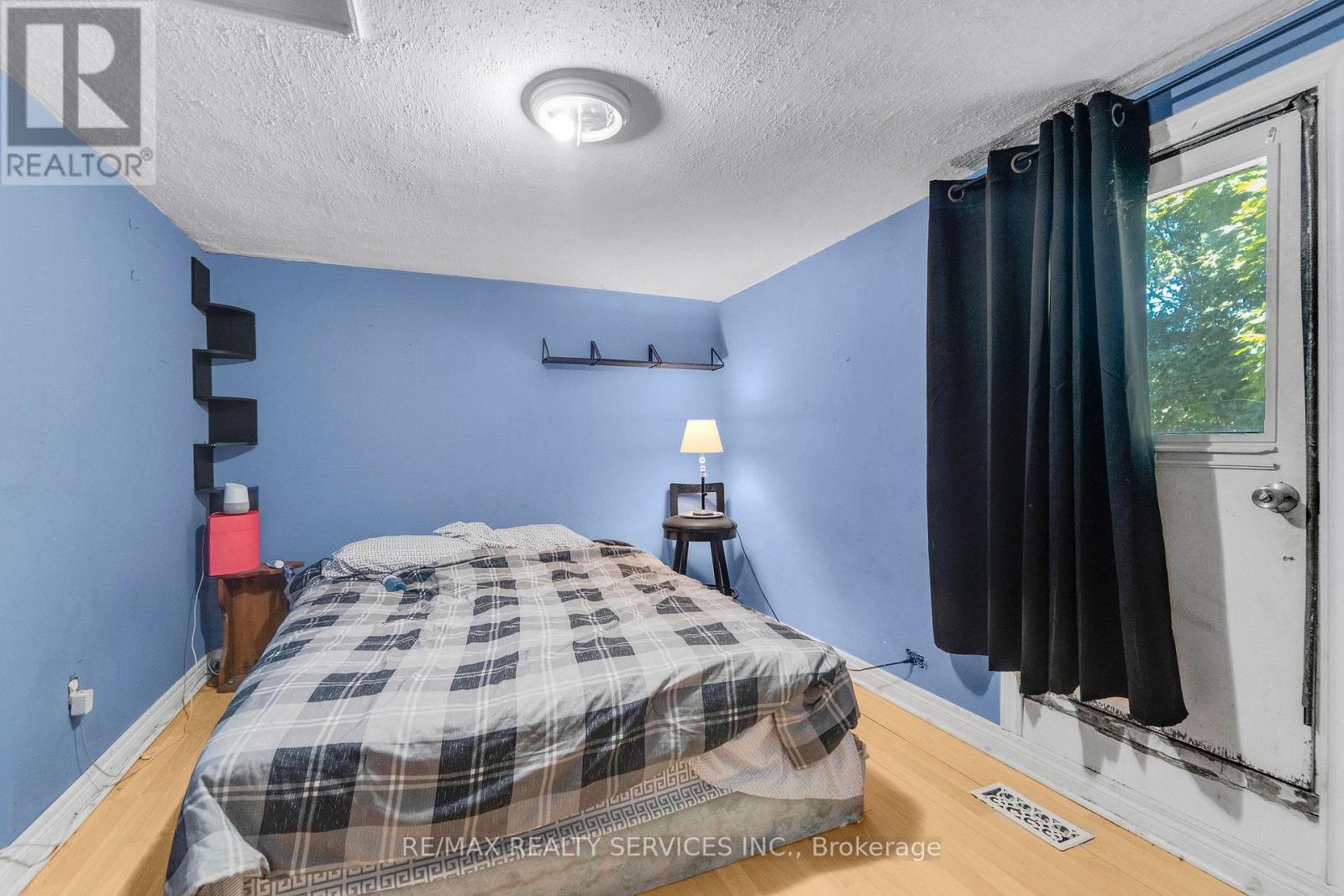 2 PARSONS AVENUE - 22