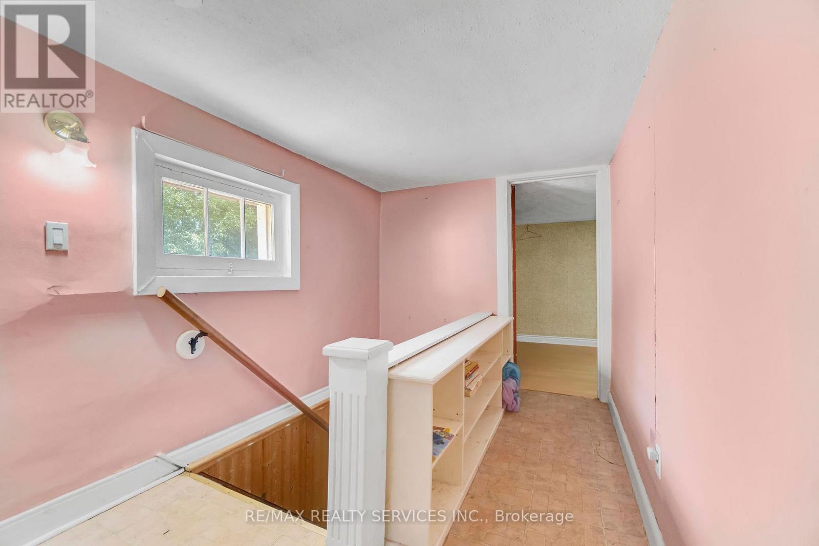 2 PARSONS AVENUE - 18