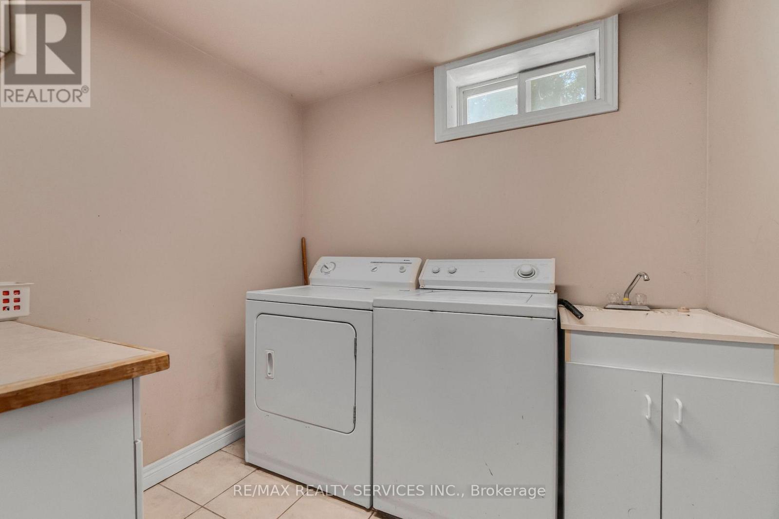 2 PARSONS AVENUE - 31