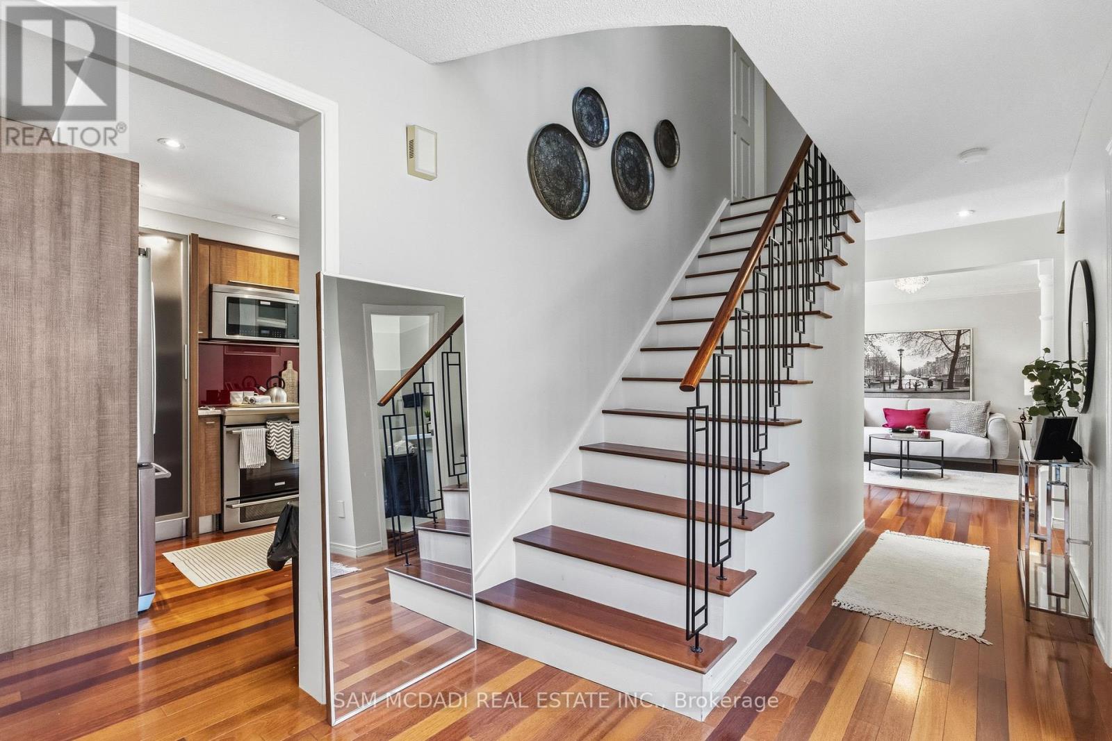 6643 MOCKINGBIRD LANE - 16