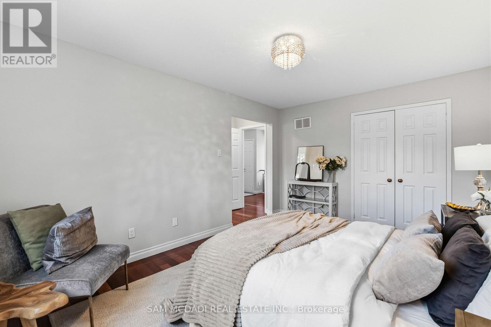 6643 MOCKINGBIRD LANE - 20