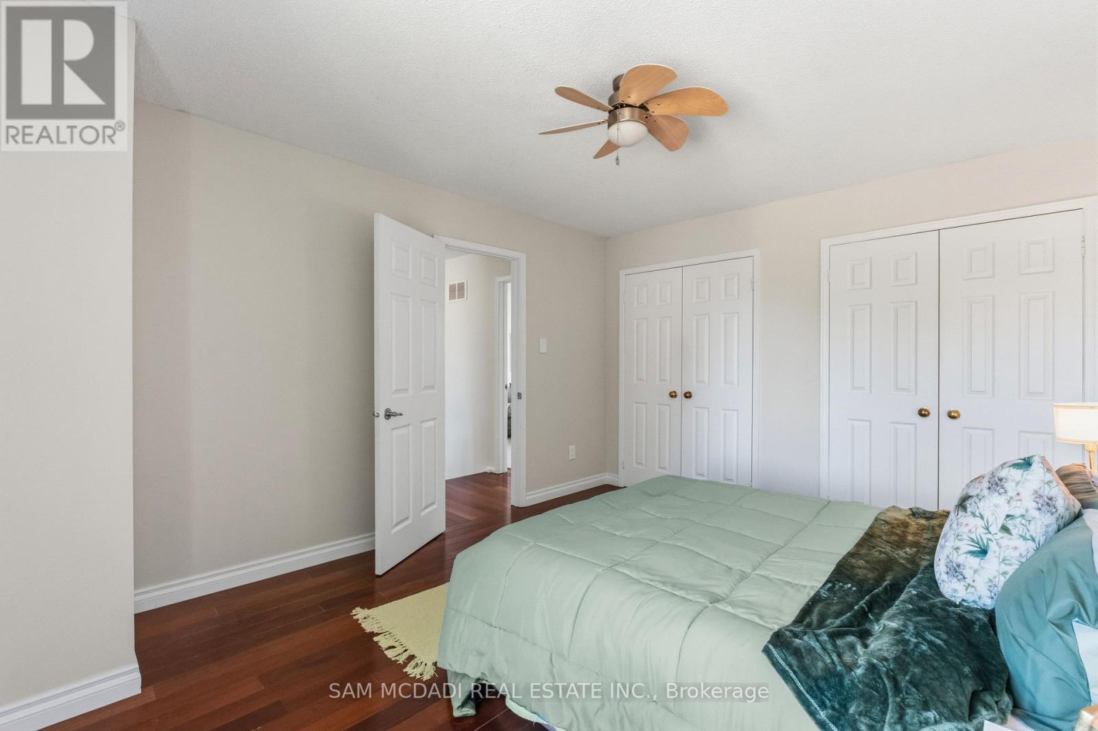 6643 MOCKINGBIRD LANE - 31