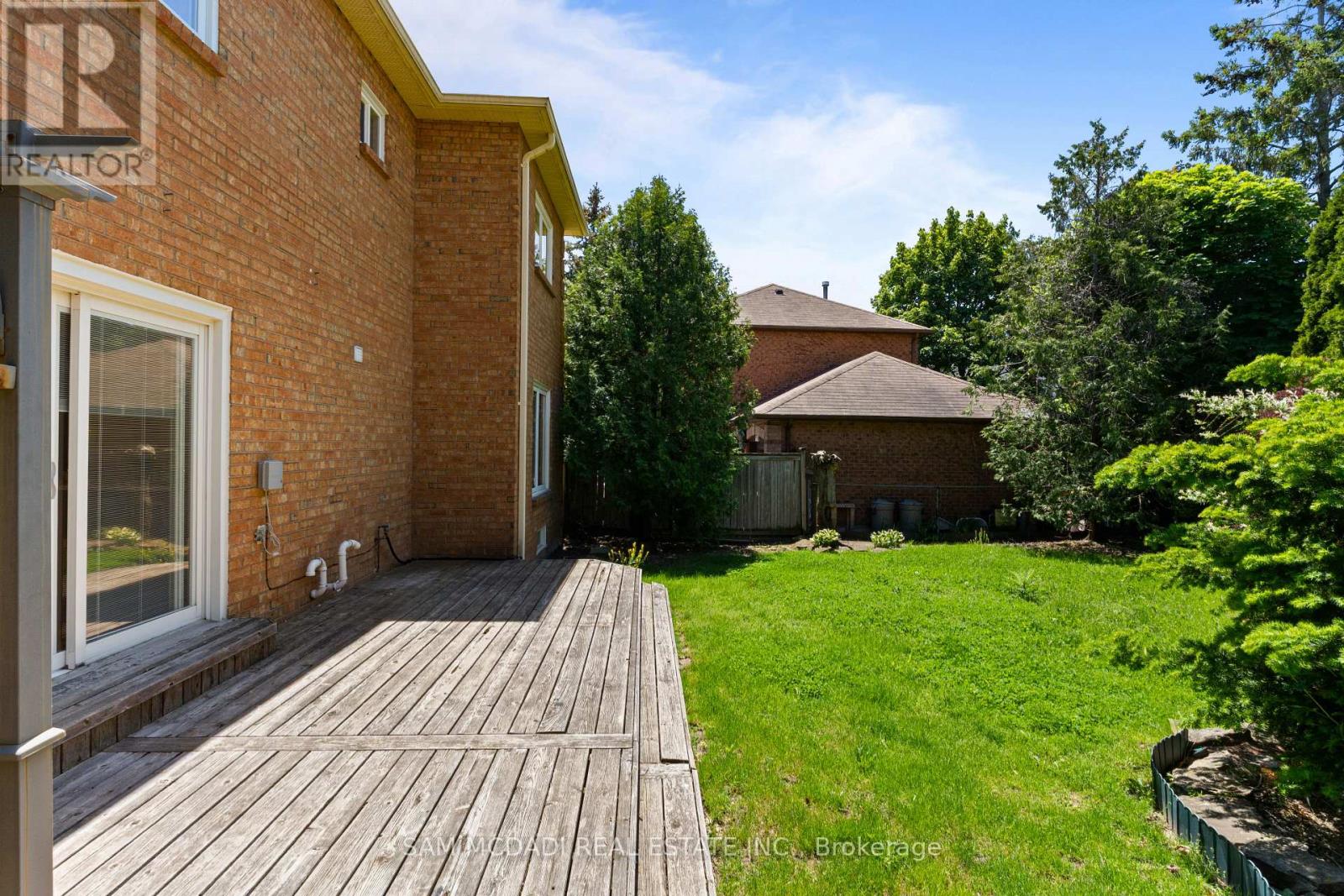 6643 MOCKINGBIRD LANE - 41