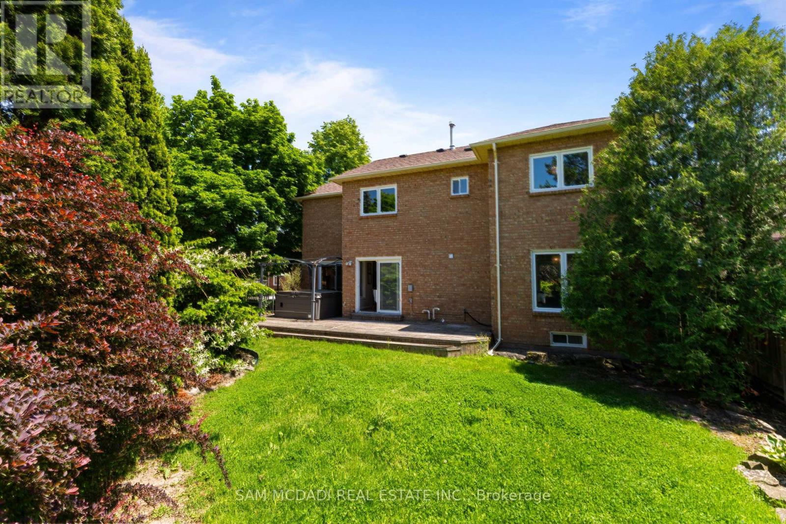 6643 MOCKINGBIRD LANE - 42