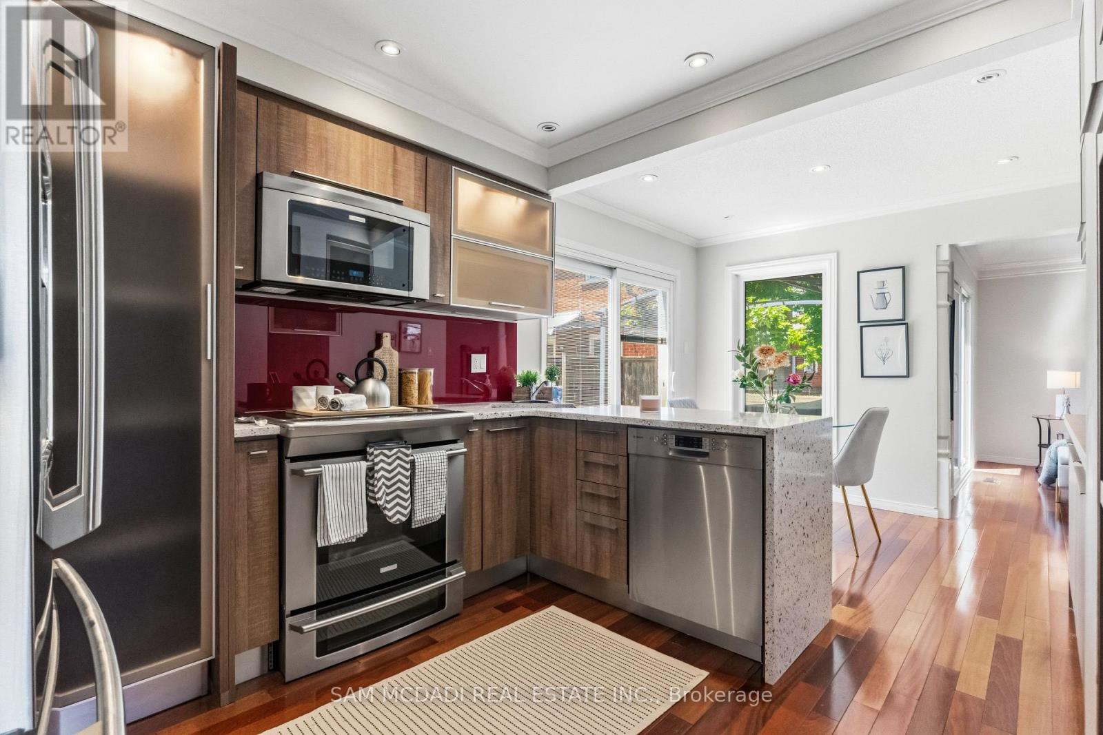 6643 MOCKINGBIRD LANE - 9