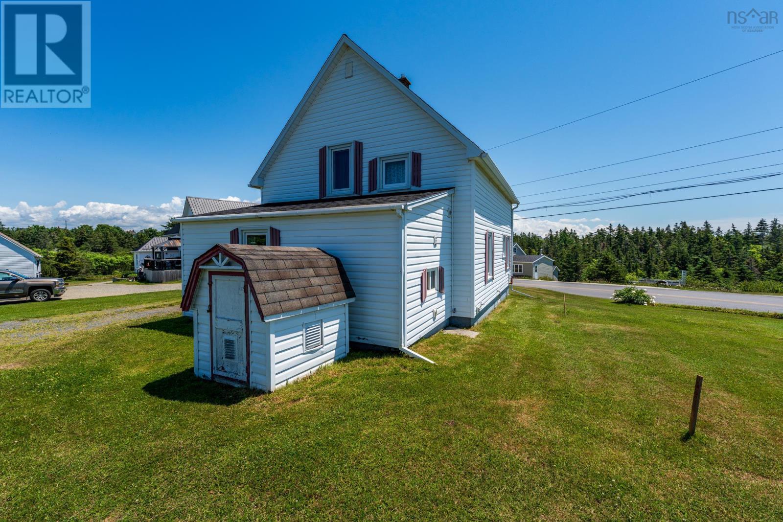 44 John Doucette Road - 40
