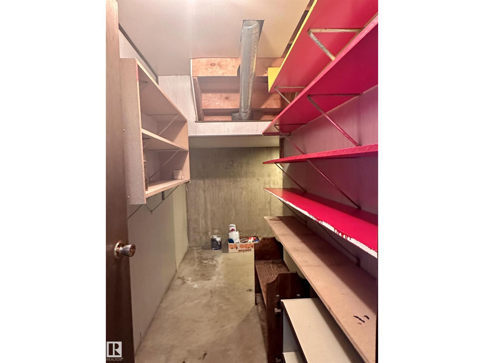 10328 109 AV — photo 68