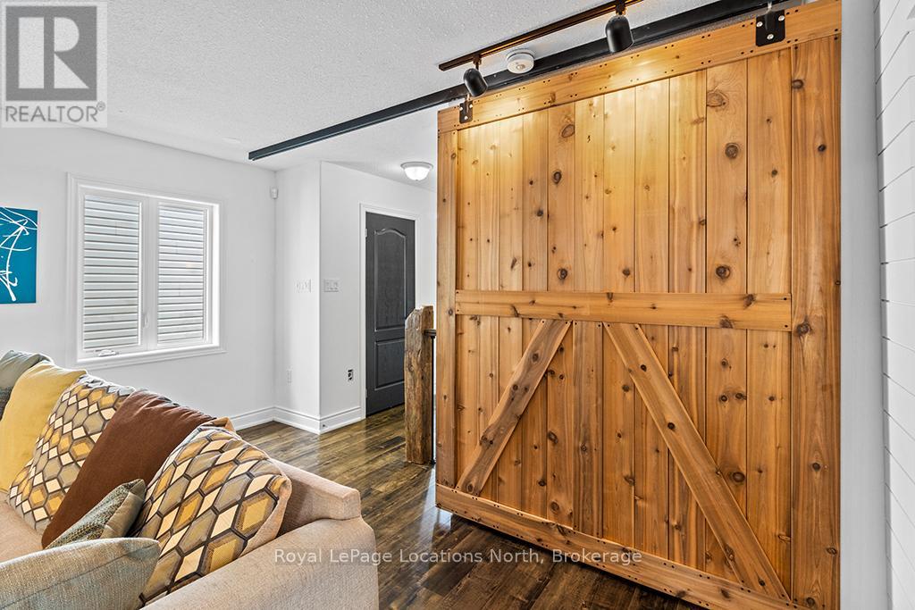3112 EMPEROR DRIVE - 10
