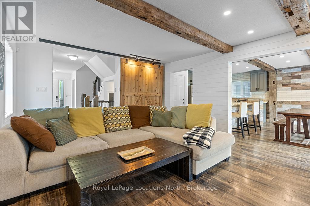 3112 EMPEROR DRIVE - 8