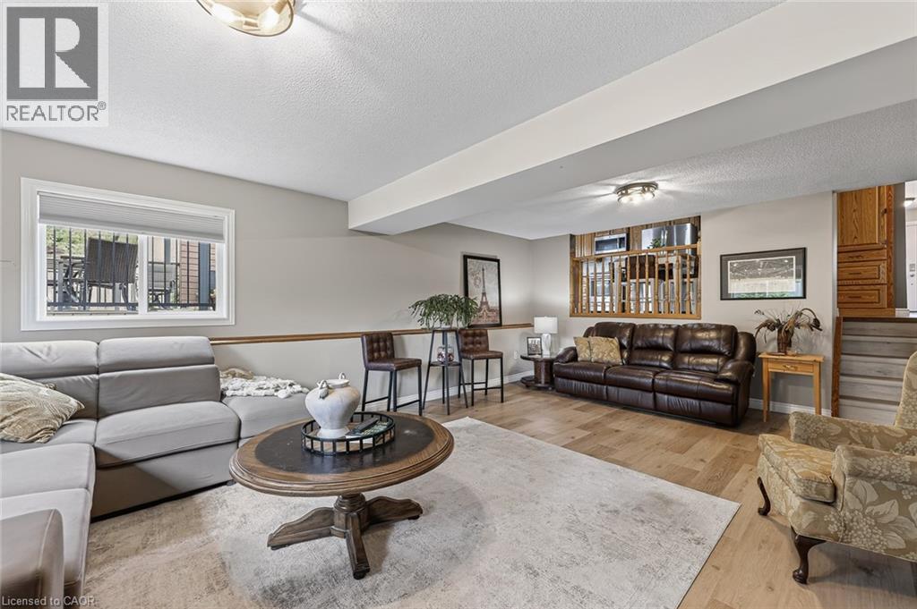 340 GOOD Street - 26