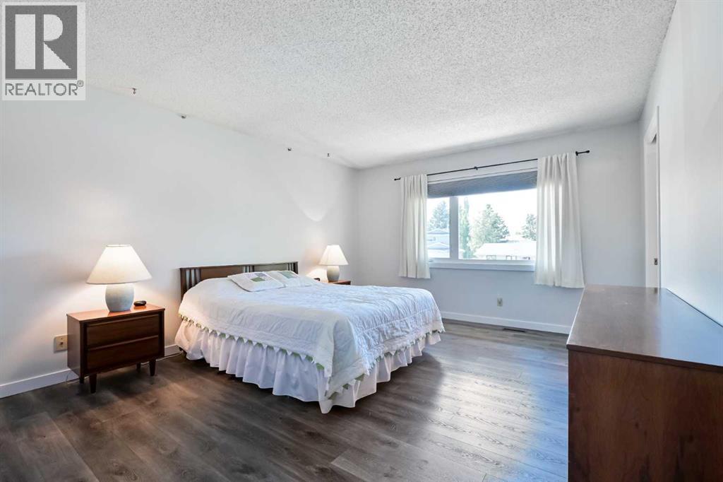 111 Parkglen Place SE — photo 10