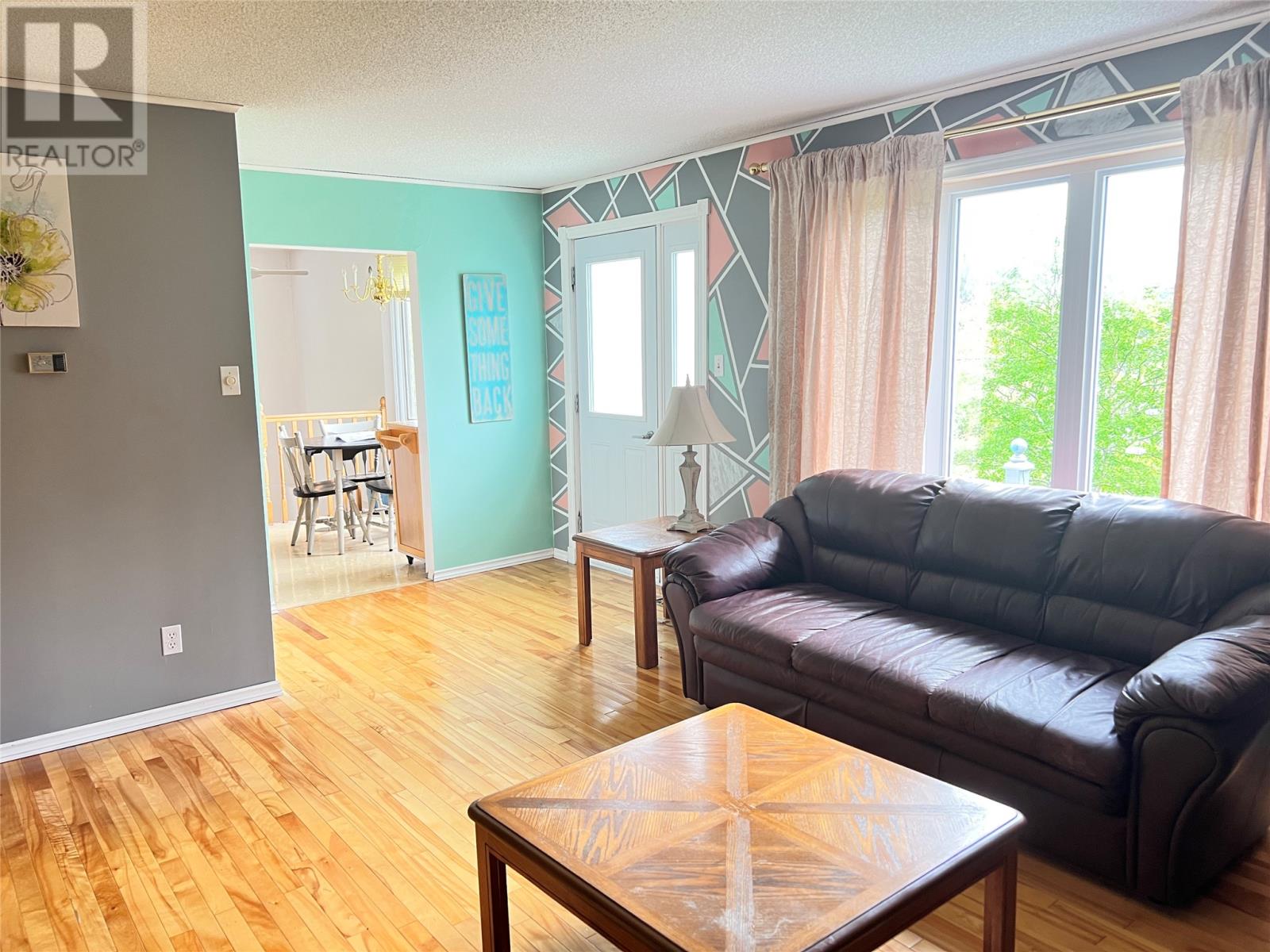 8 Bayview Road - 4