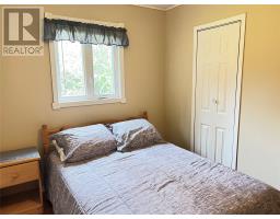 8 Bayview Road thumbnail 13