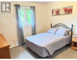 8 Bayview Road thumbnail 14