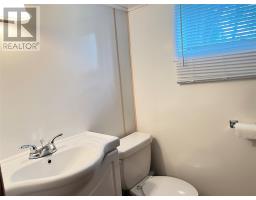 8 Bayview Road thumbnail 23