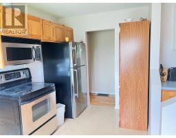 8 Bayview Road thumbnail 9