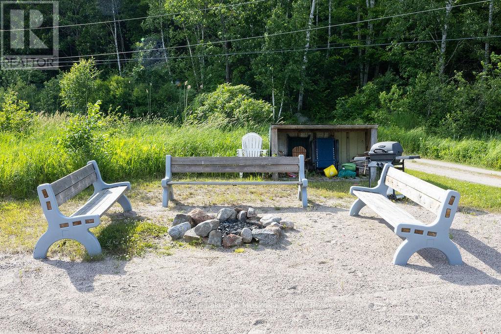 2245 AHMIC LAKE ROAD - 13