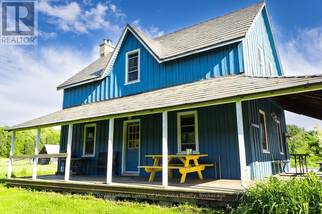 2245 AHMIC LAKE ROAD - 20