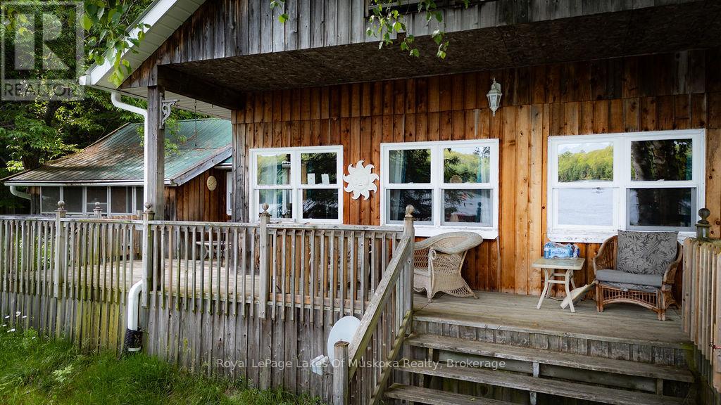 2245 AHMIC LAKE ROAD - 43