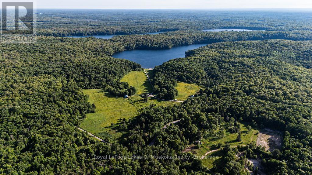 2245 AHMIC LAKE ROAD - 7