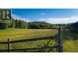 2245 Ahmic Lake Road, Magnetawan, ON P0A1P0 Photo 29