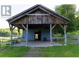 2245 Ahmic Lake Road, Magnetawan, ON P0A1P0 Photo 33