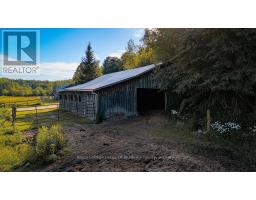 2245 Ahmic Lake Road, Magnetawan, ON P0A1P0 Photo 35