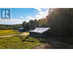2245 Ahmic Lake Road, Magnetawan, ON P0A1P0 Photo 36