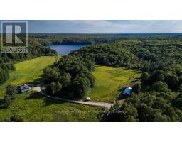2245 Ahmic Lake Road, Magnetawan, ON P0A1P0 Photo 8