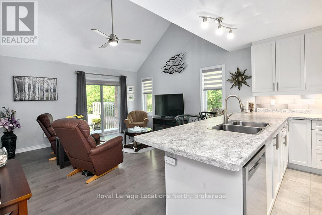 216 MACINTOSH LANE - Image 14