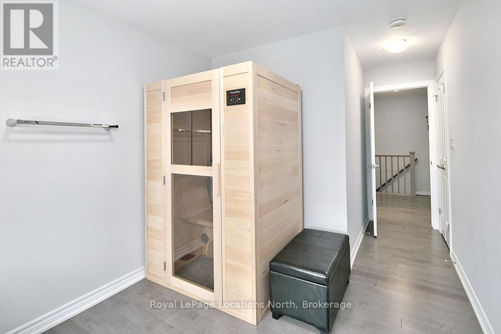216 MACINTOSH LANE - Image 26