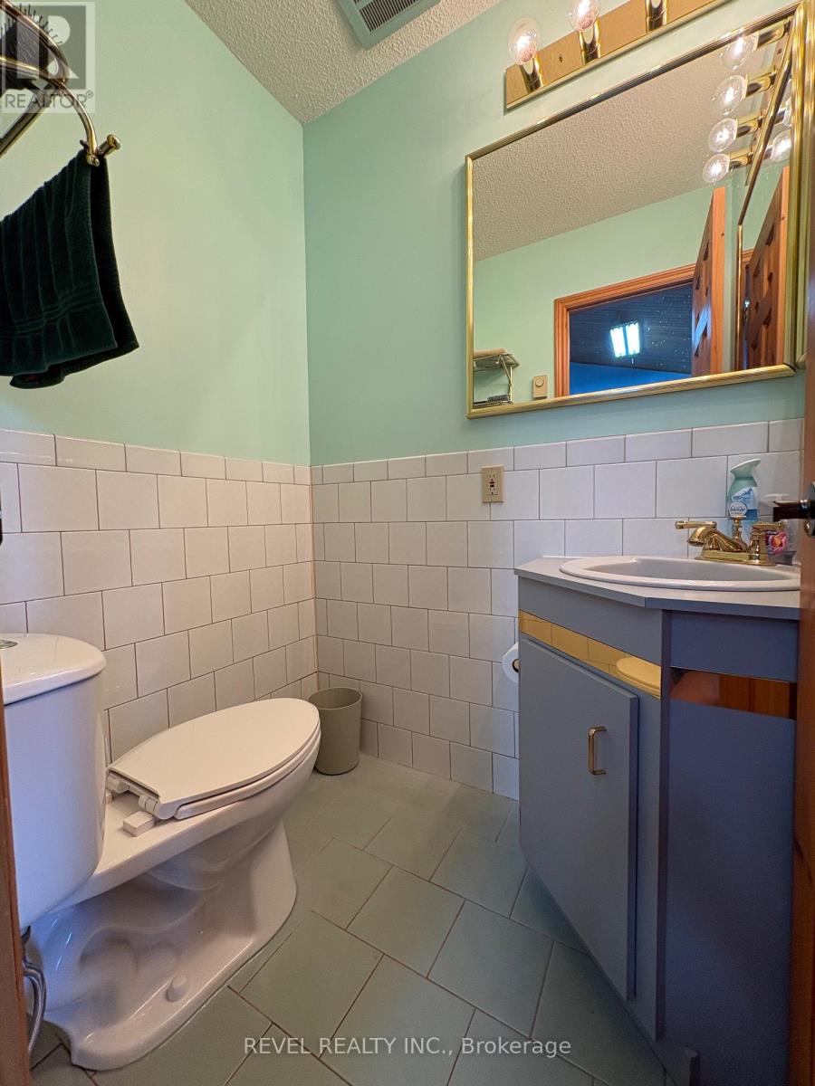 404 THIRTEENTH AVENUE - 17