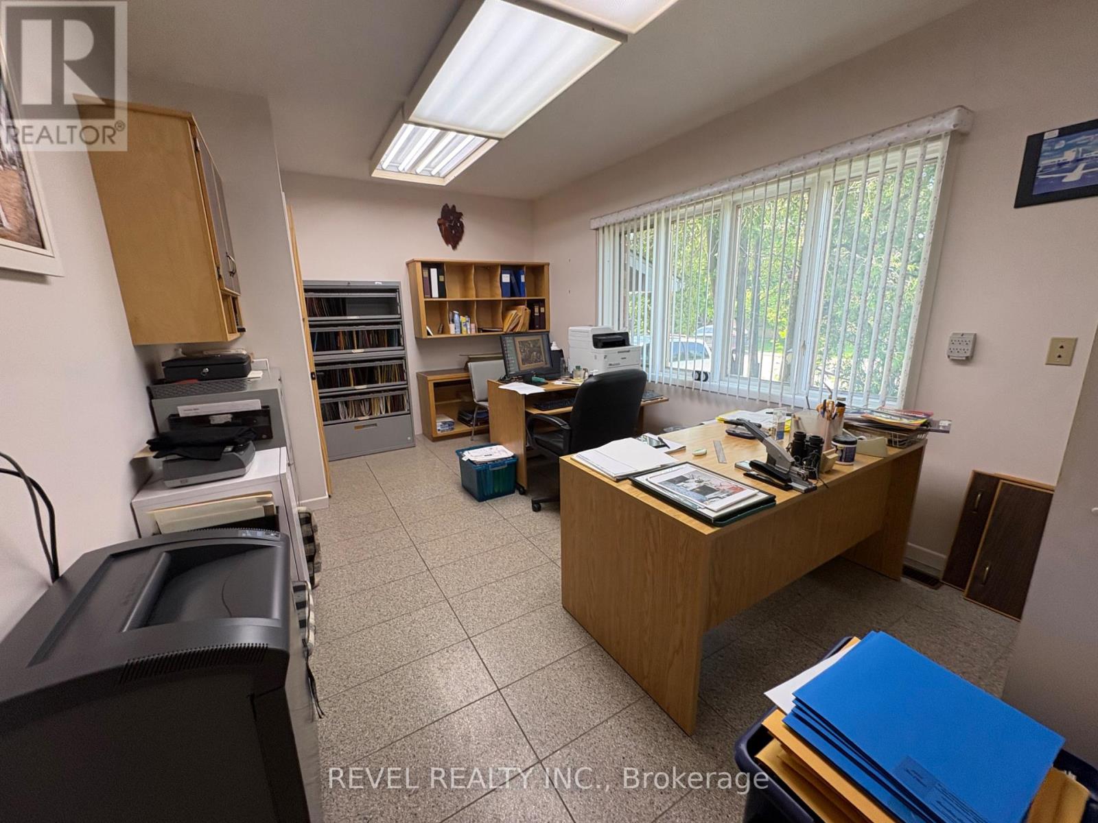 404 THIRTEENTH AVENUE - 19