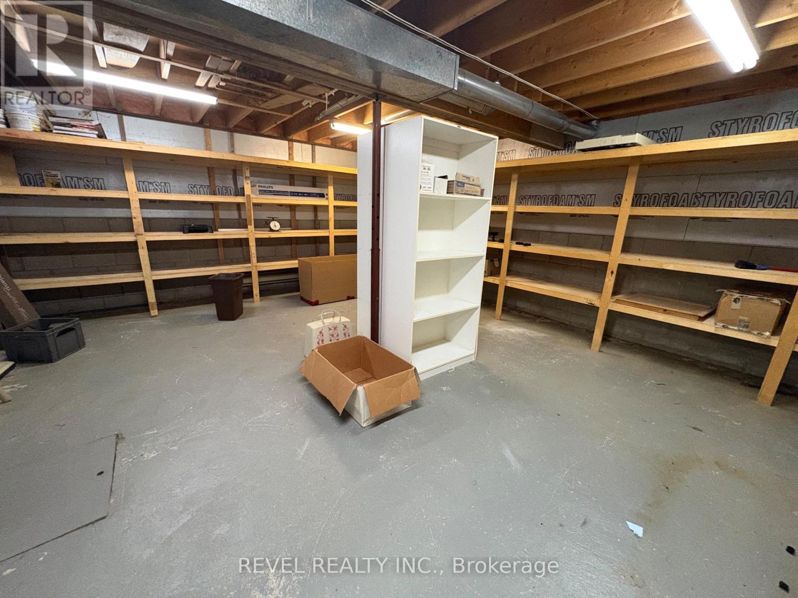 404 THIRTEENTH AVENUE - 38