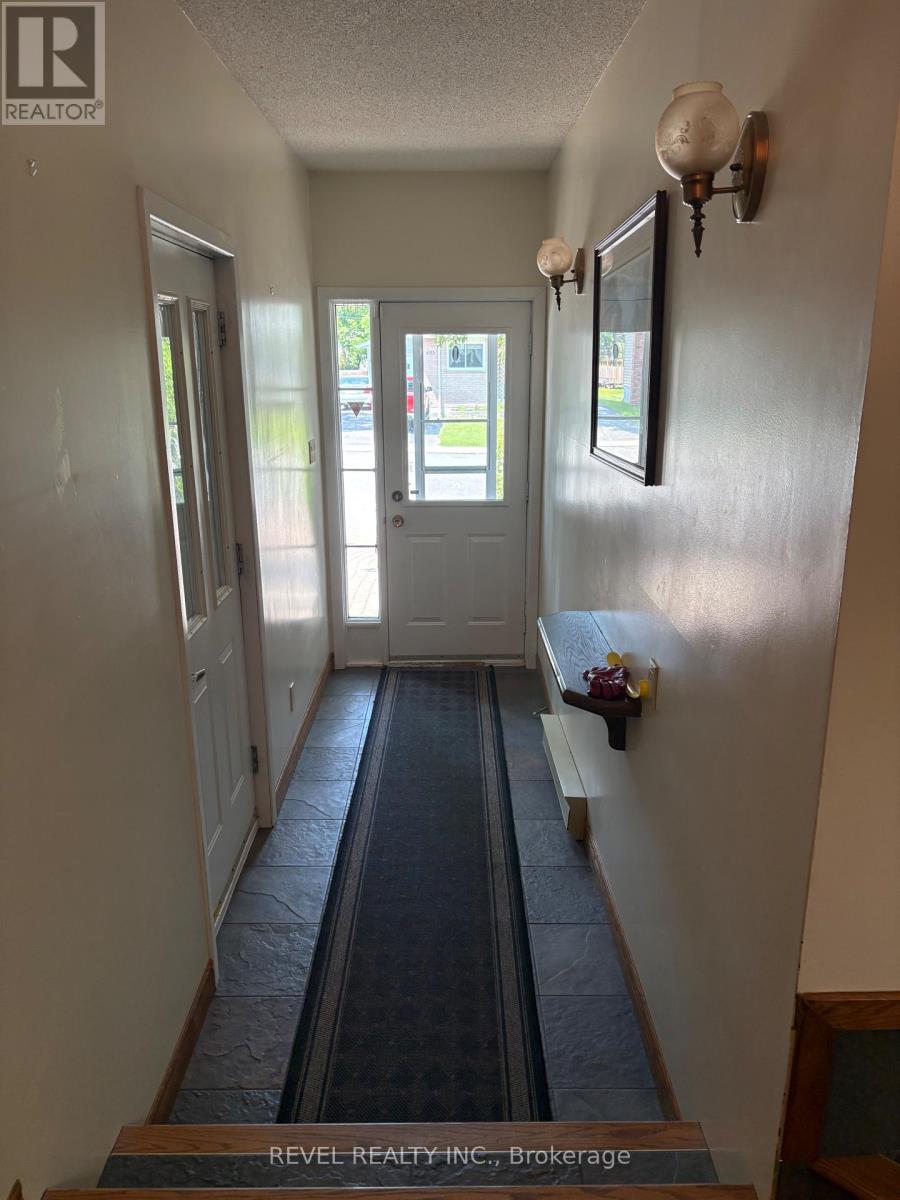404 THIRTEENTH AVENUE - 5