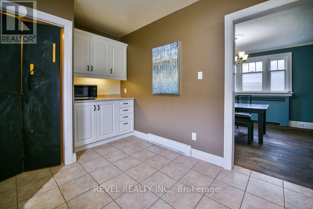 181 HEMLOCK STREET - 15