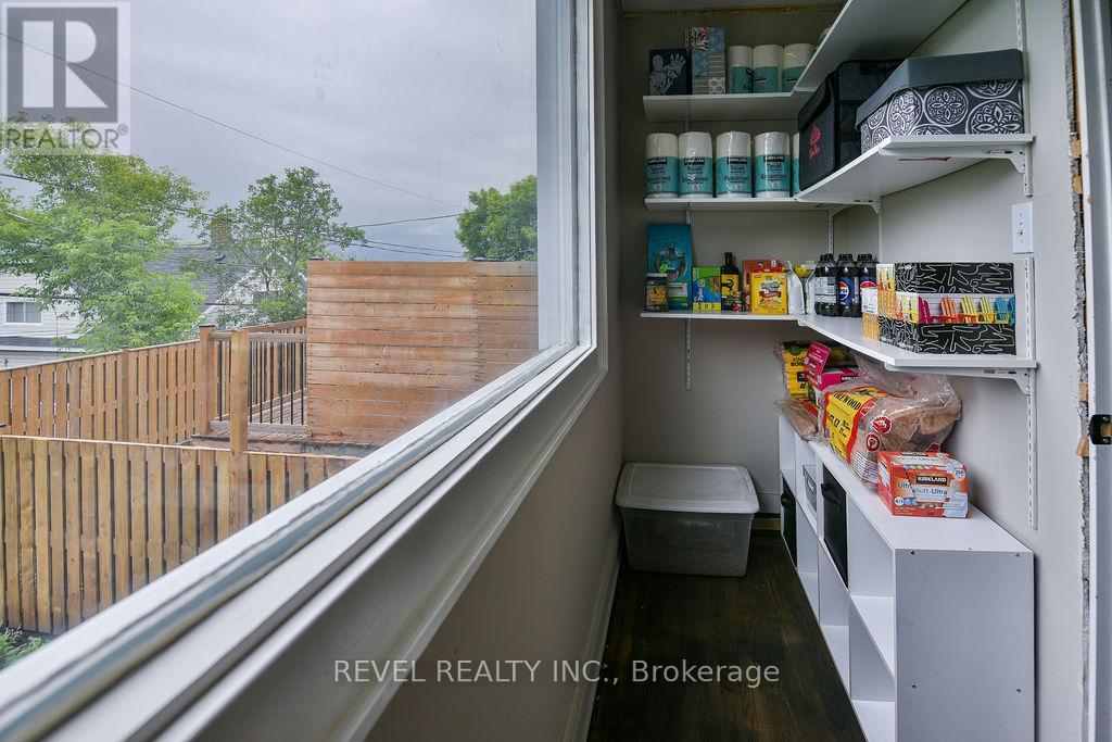 181 HEMLOCK STREET - 18